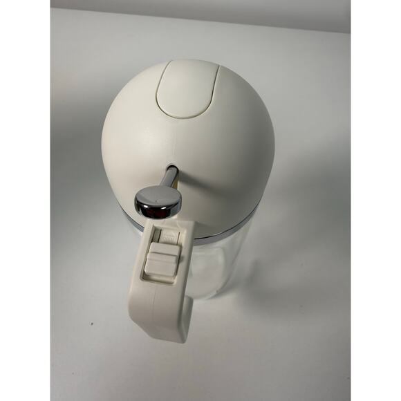 2 in 1 Glass Oil Sprayer & Pourer 16.5 oz/ 500 ml glass bottle, plastic cap - Picture 2 of 4